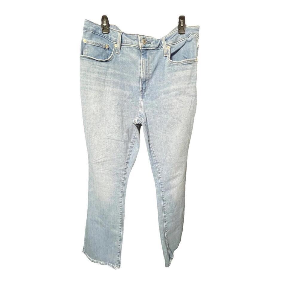 Levis 725 High Rise Bootcut Jeans Women's 34 light Wash Denim Blue